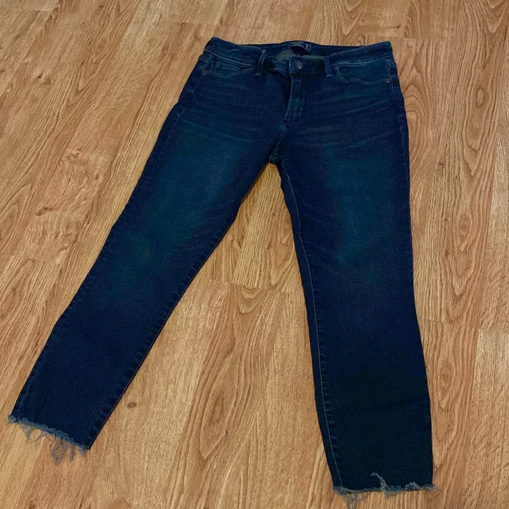 Abercrombie & Fitch Jeans! Mid rise super skinny ankle! Never worn! Size 8s